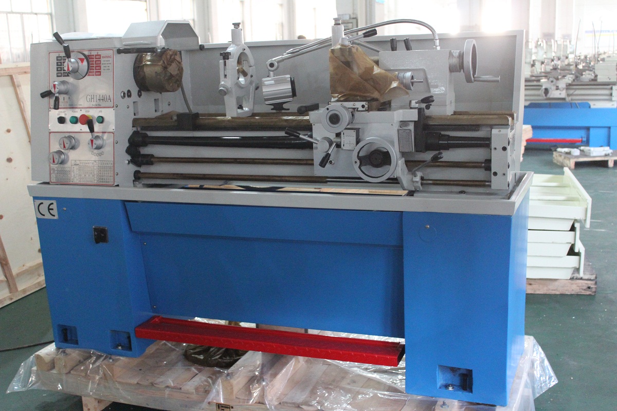 Airow GH1440A Torno de Metal M - Heavy Equipment De reseña y precio